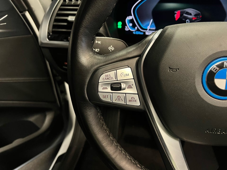 BMW iX3 Charged Plus 5d