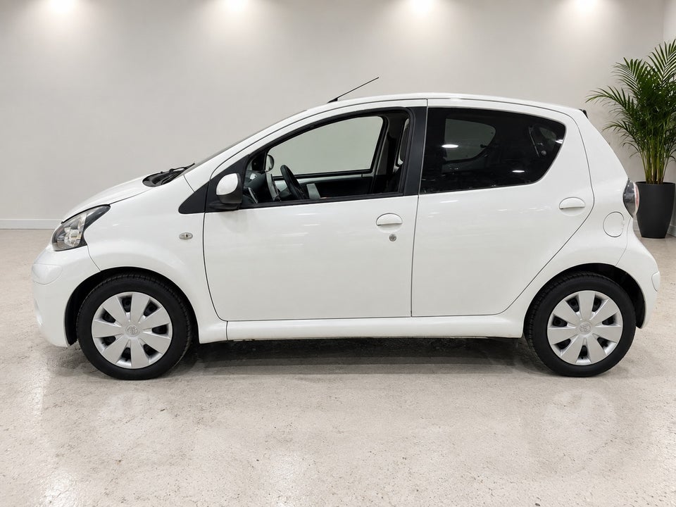 Toyota Aygo 1,0 VVT-i T1 5d