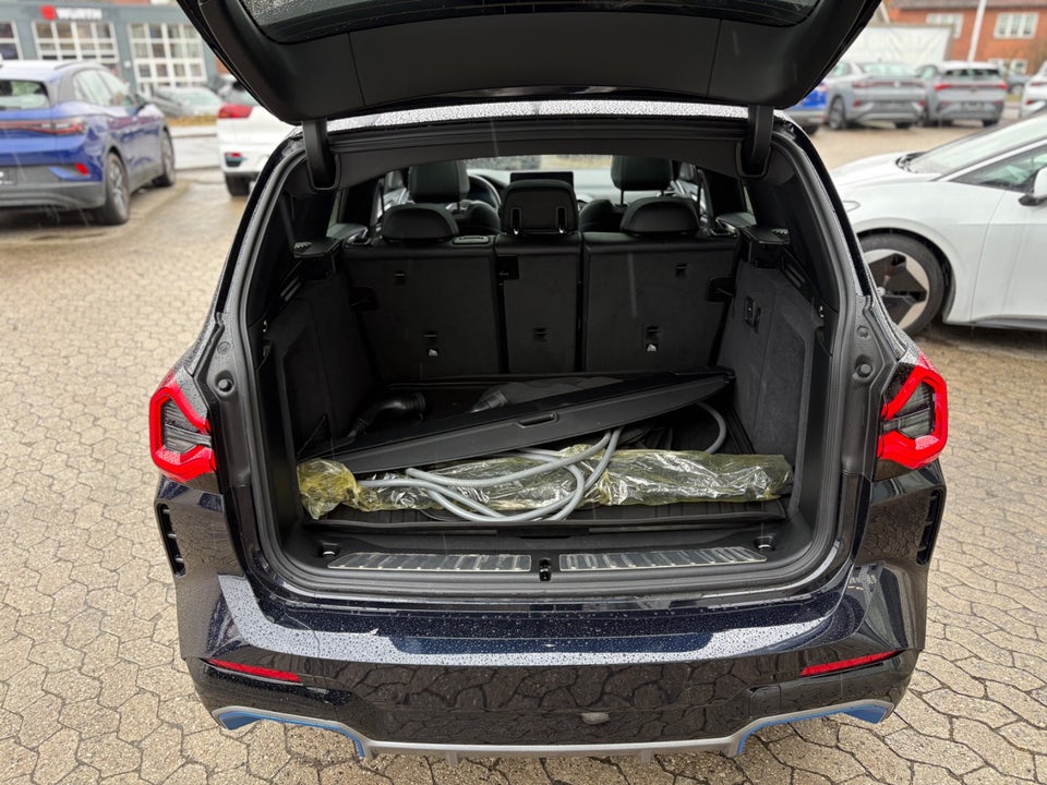 BMW iX3 Charged Plus M-Sport 5d