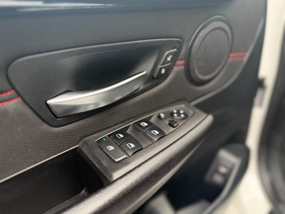 BMW 218d 2,0 Active Tourer Sport Line aut. 5d