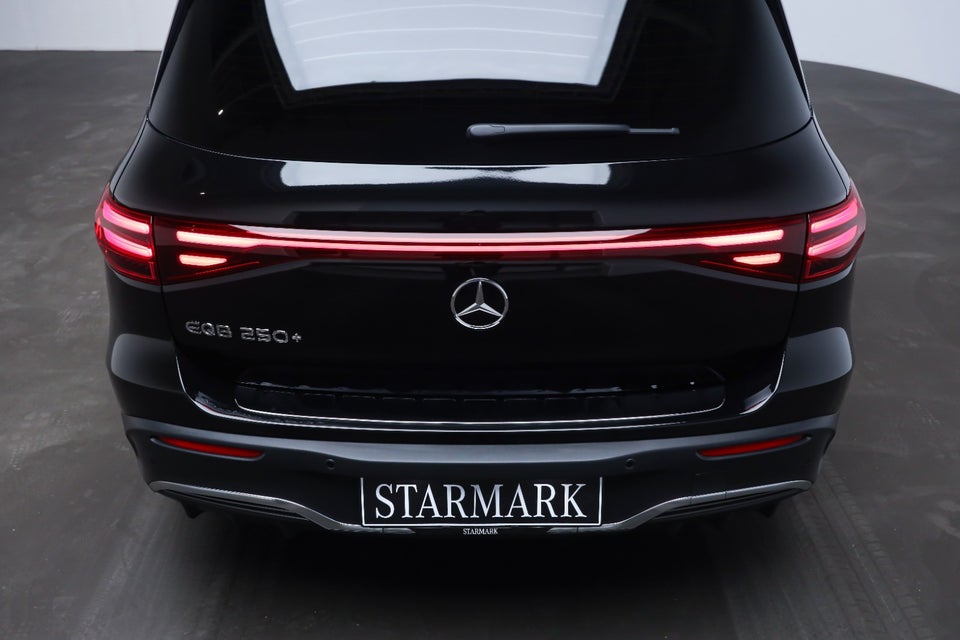 Mercedes EQB250+ AMG Premium 5d