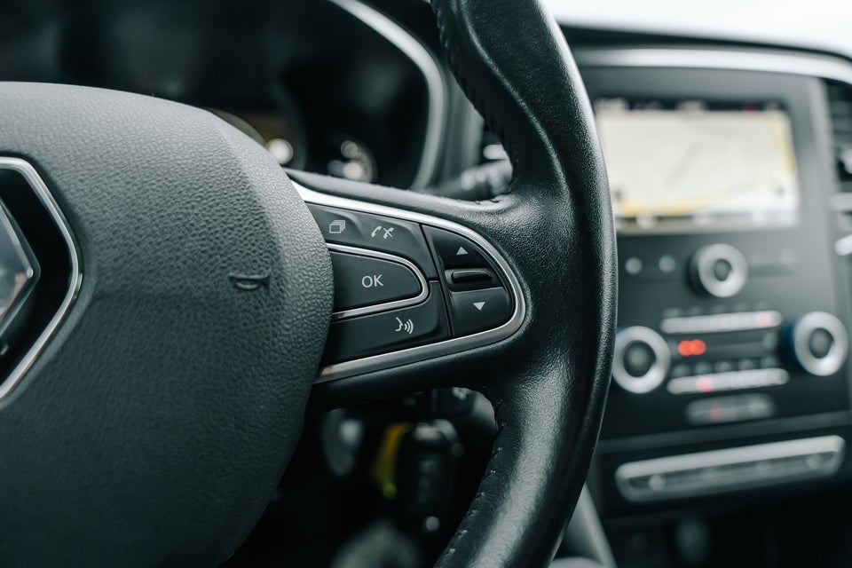 Renault Megane IV 1,2 TCe 100 Zen Sport Tourer 5d