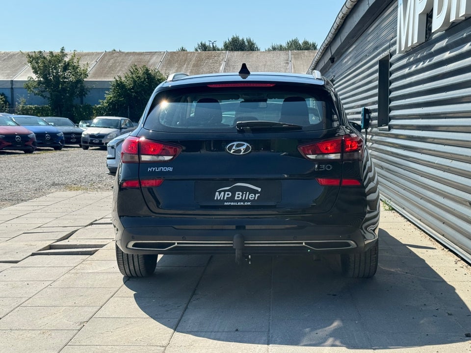 Hyundai i30 1,0 T-GDi Essential stc. 5d