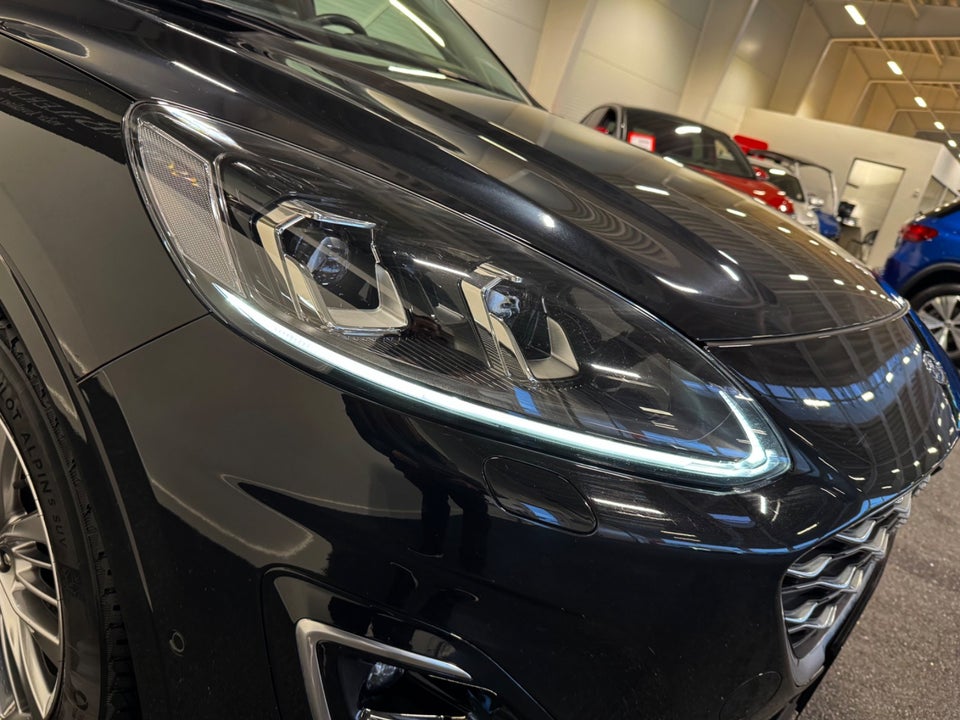 Ford Kuga 2,5 PHEV Vignale CVT 5d