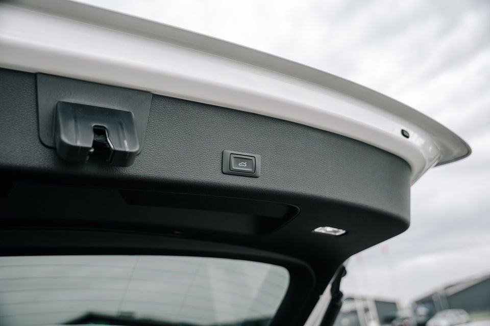 Audi Q8 e-tron 50 Advanced quattro 5d