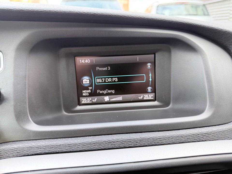Volvo V40 2,0 D2 120 Kinetic 5d