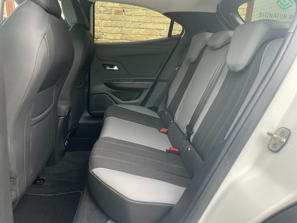 Opel Mokka-e 50 Elegance 5d