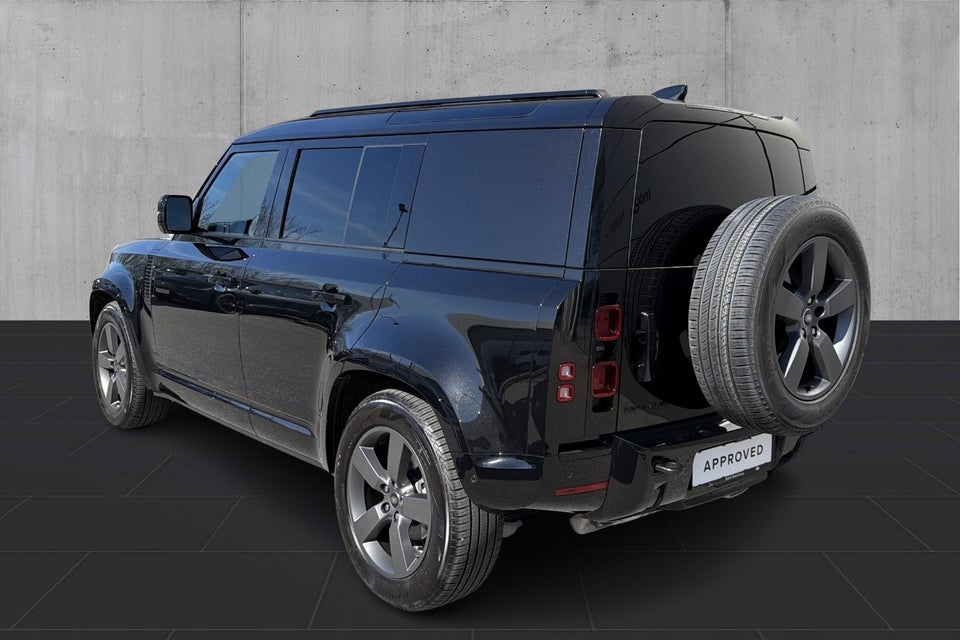 Land Rover Defender 110 3,0 D250 Hard Top X-Dynamic SE aut. Van 5d