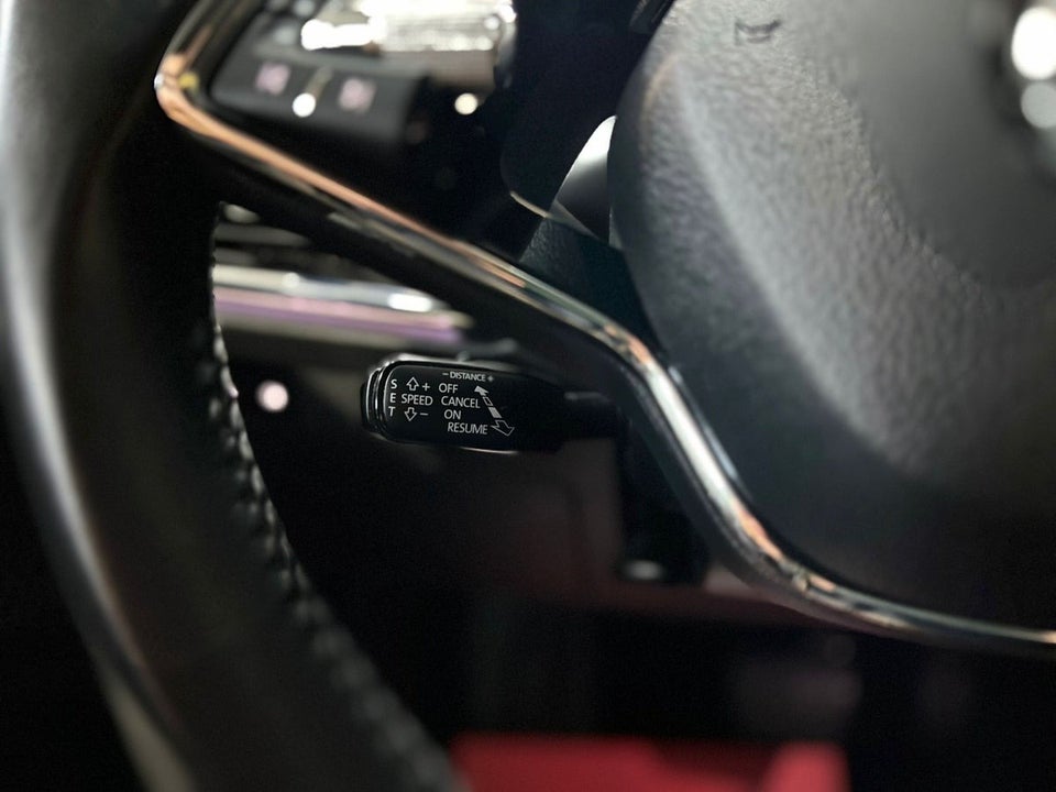 Skoda Enyaq 80x iV Suite 5d