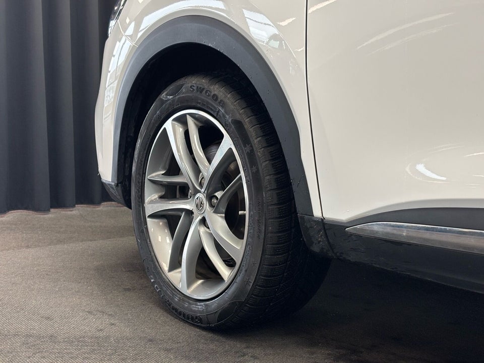 MG EHS 1,5 PHEV Luxury 5d