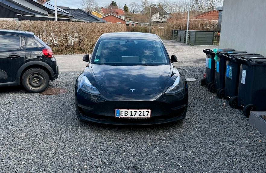 Tesla Model 3 Performance AWD 4d