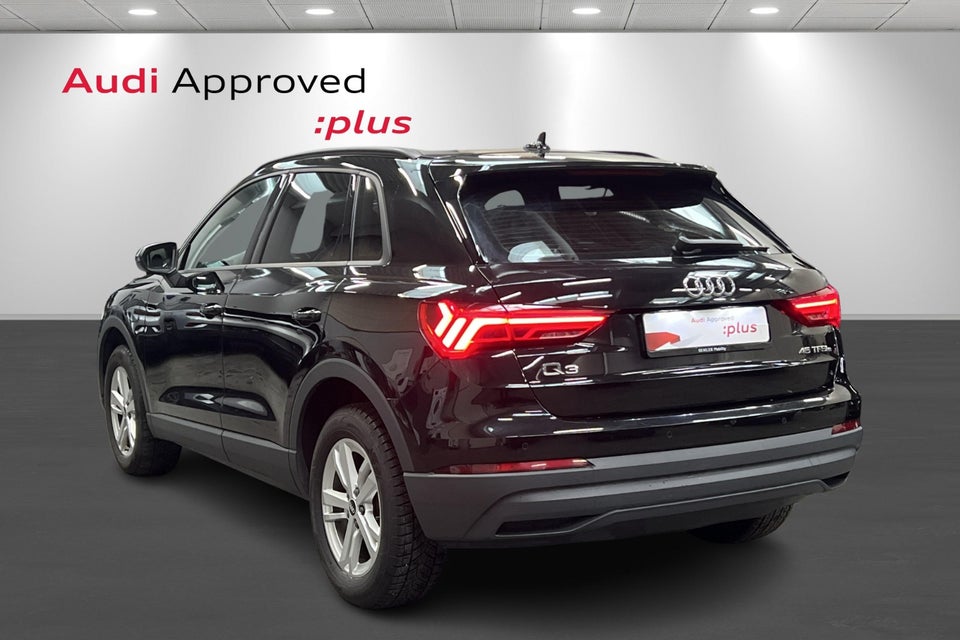 Audi Q3 45 TFSi e Attitude plus S-tr. 5d