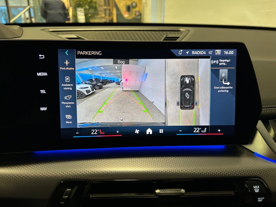 BMW iX1 xDrive30 Fully Charged M-Sport 5d