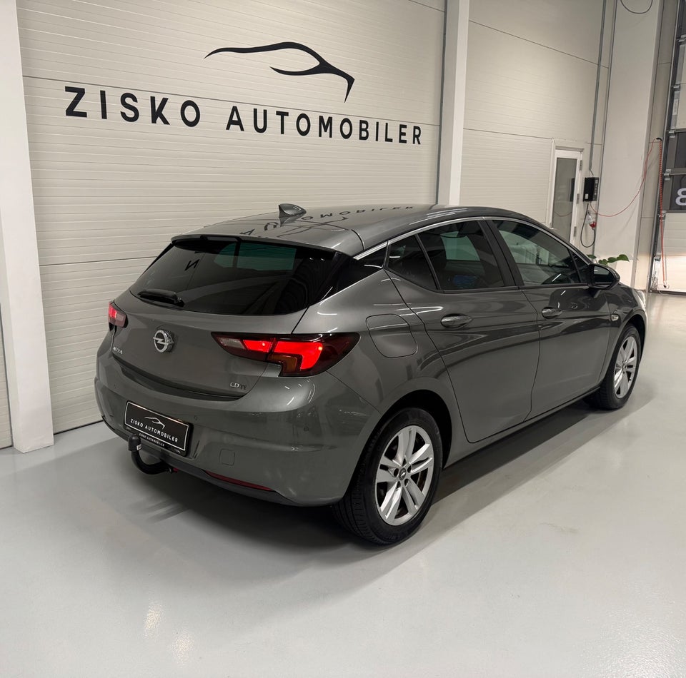 Opel Astra 1,6 CDTi 110 Enjoy 5d