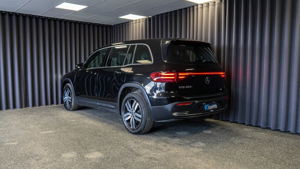 Mercedes EQB250+ Progressive 7prs 5d