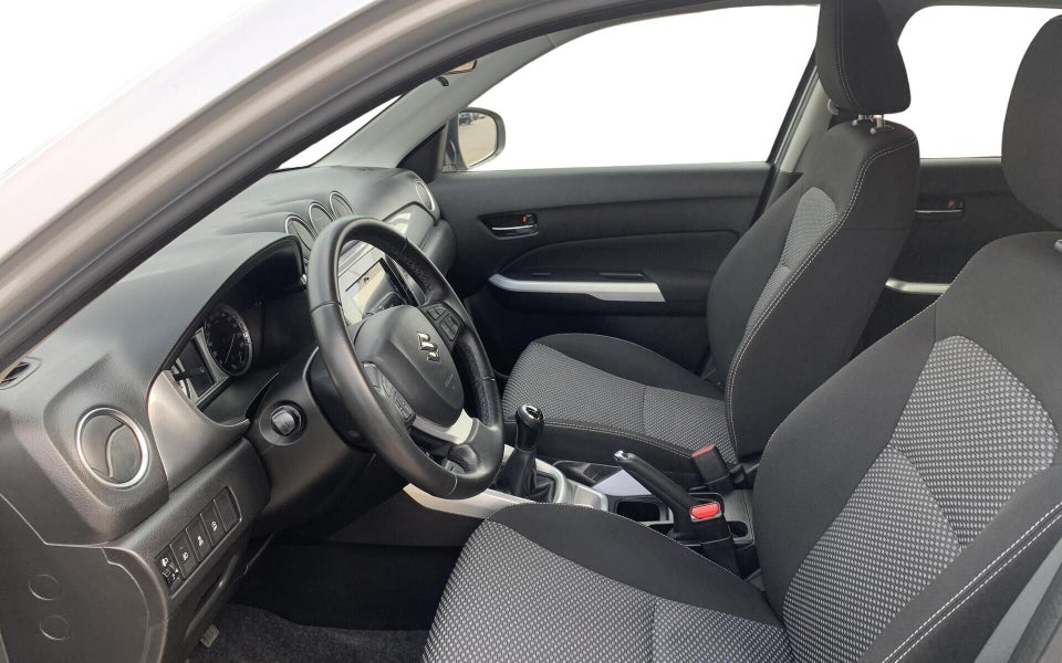 Suzuki Vitara 1,6 Active 5d