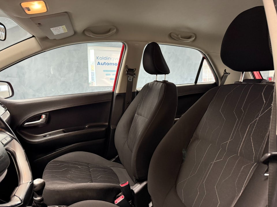 Kia Picanto 1,0 Attraction 5d