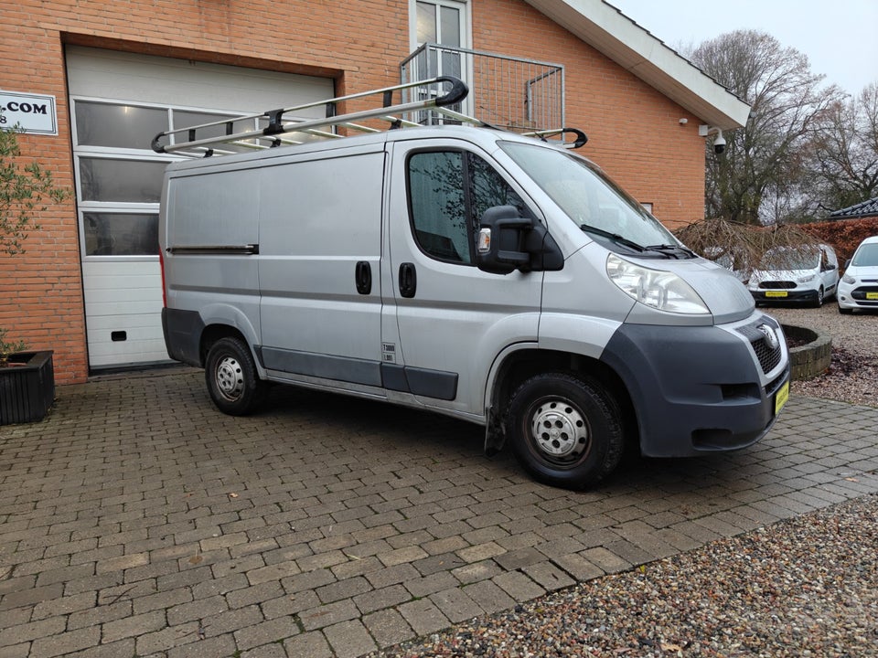 Peugeot Boxer 330 2,2 HDi 110 Kassevogn L1H1