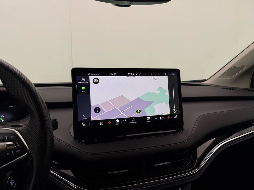 Skoda Enyaq 80 iV Selection Suite 5d