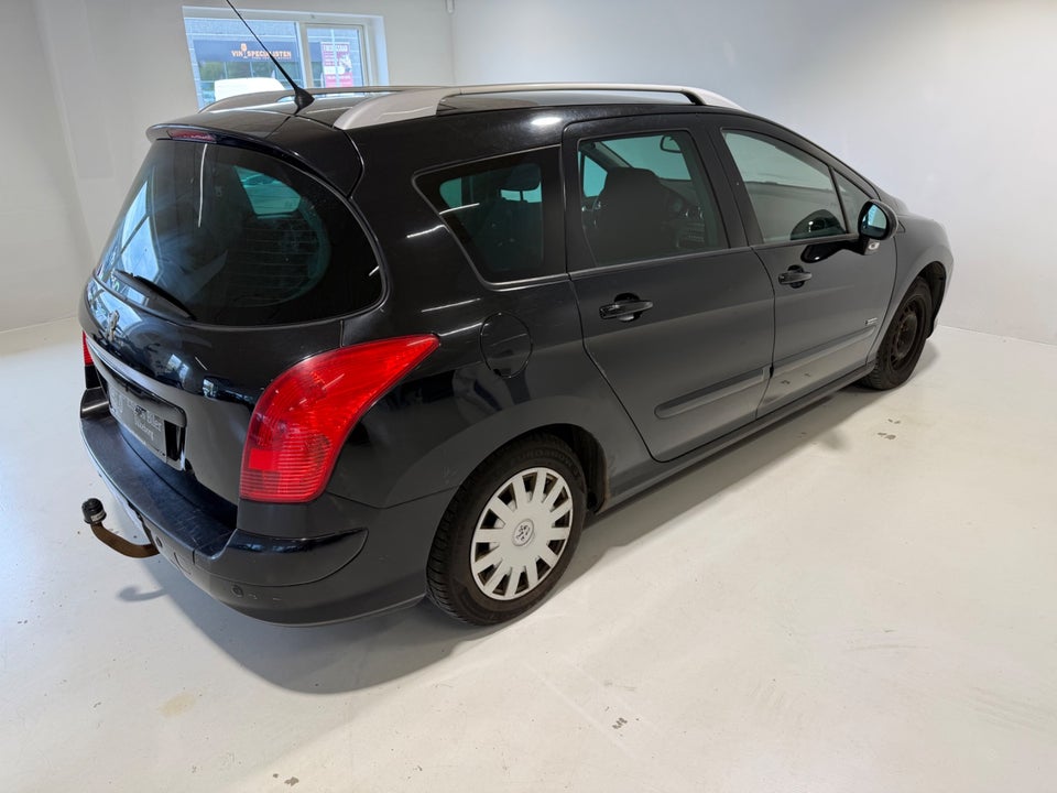 Peugeot 308 1,6 e-HDi 112 Sportium 5d
