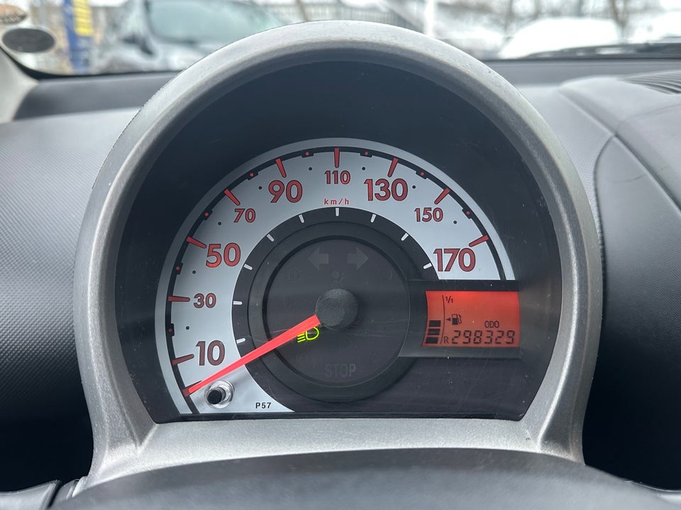 Toyota Aygo 1,0 VVT-i T1 5d