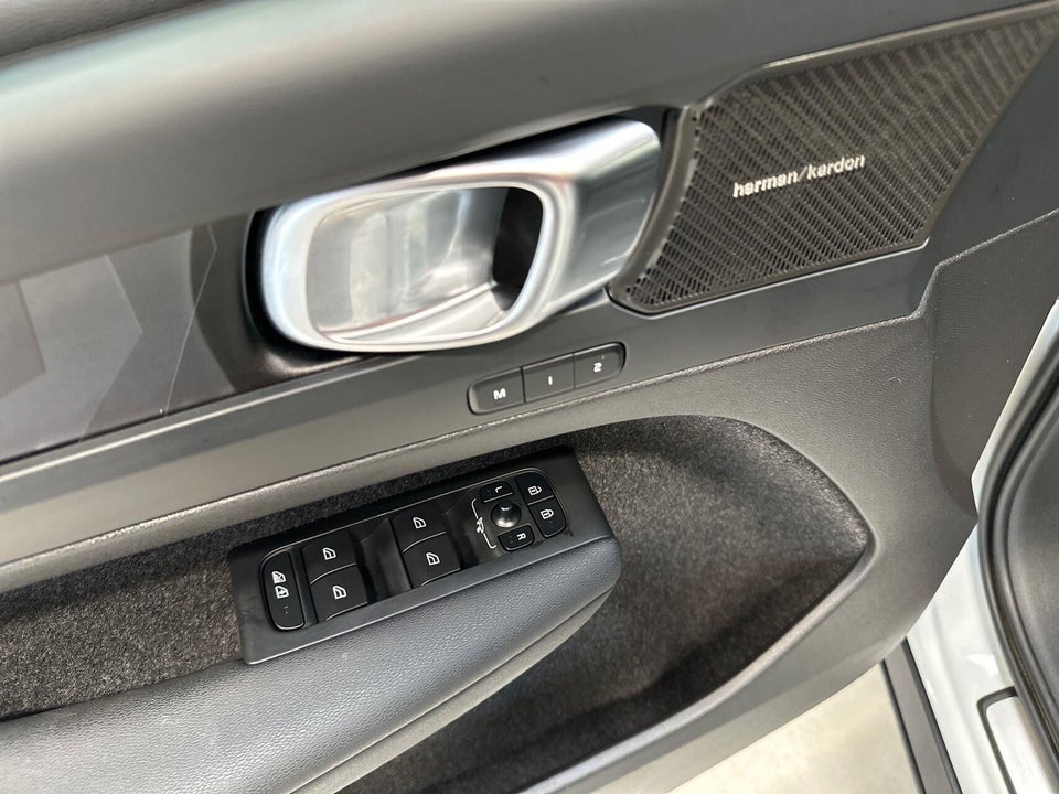 Volvo XC40 P6 ReCharge Ultimate 5d