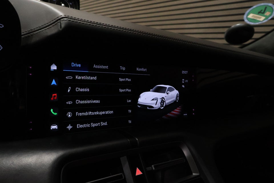 Porsche Taycan Turbo Performance+  4d
