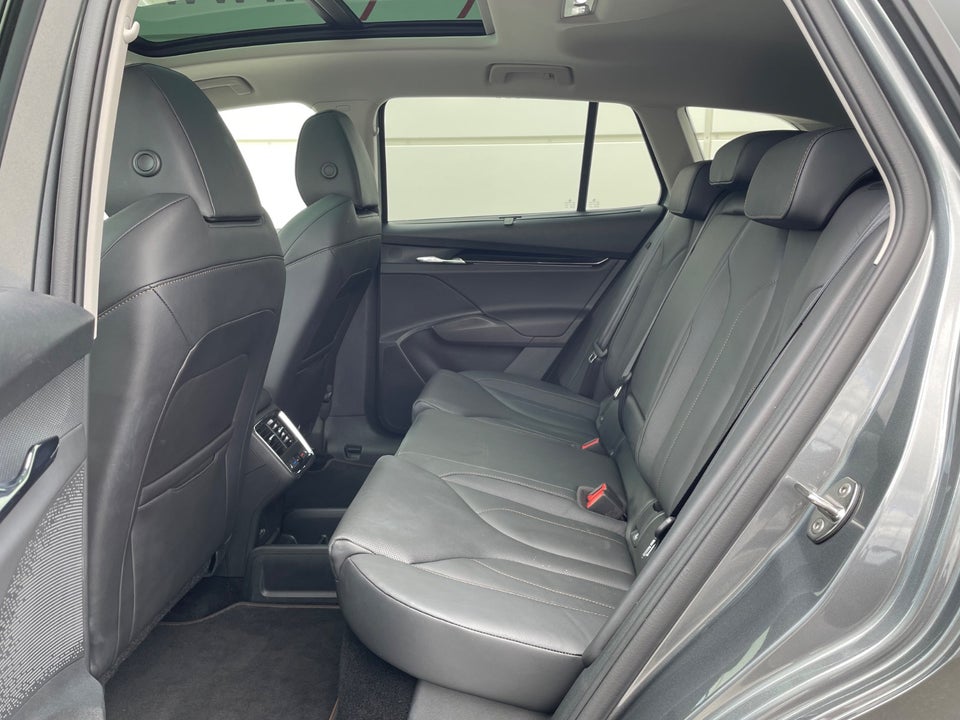 Skoda Enyaq 85 iV ecoSuite 5d