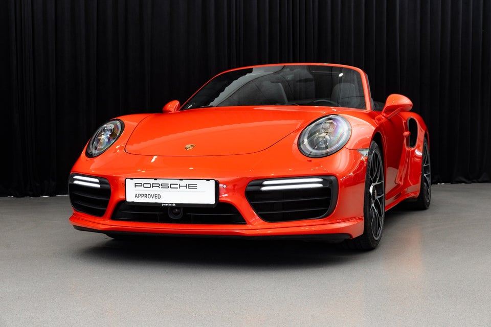 Porsche 911 Turbo S 3,8 Cabriolet PDK 2d