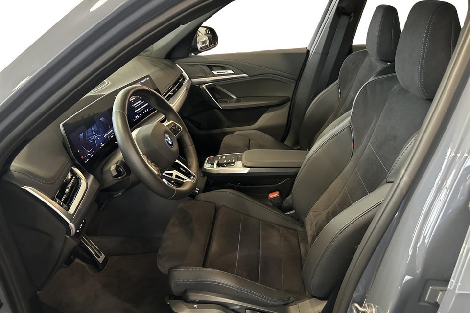 BMW iX1 eDrive20 M-Sport 5d