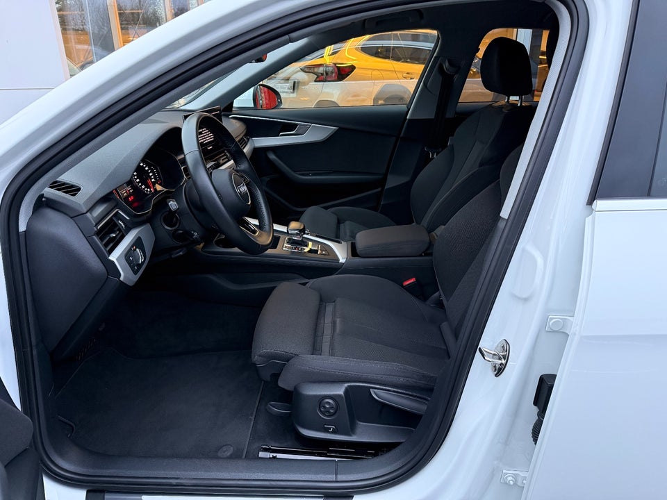 Audi A4 40 TFSi Advanced Prestige Tour plus S-tr. 4d