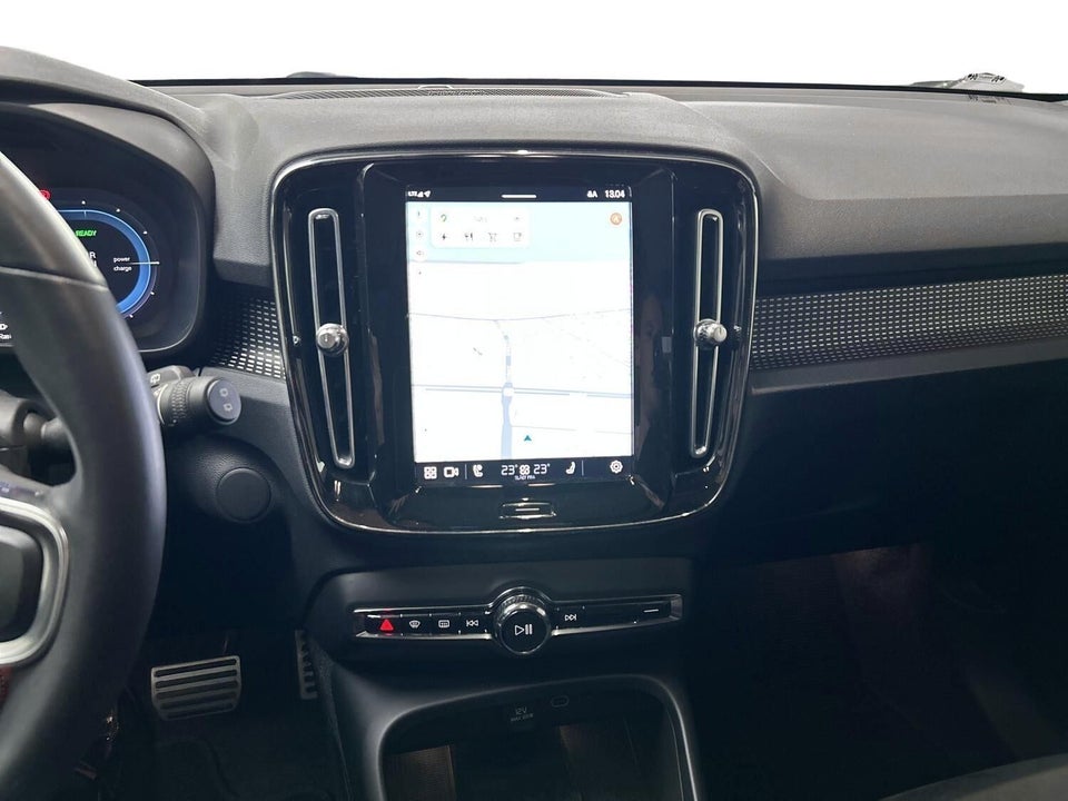 Volvo XC40 P8 ReCharge Twin Pro 5d
