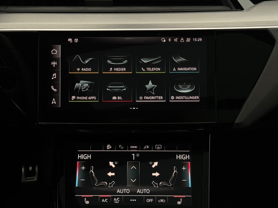 Audi Q8 e-tron 55 S-line Sportback quattro 5d