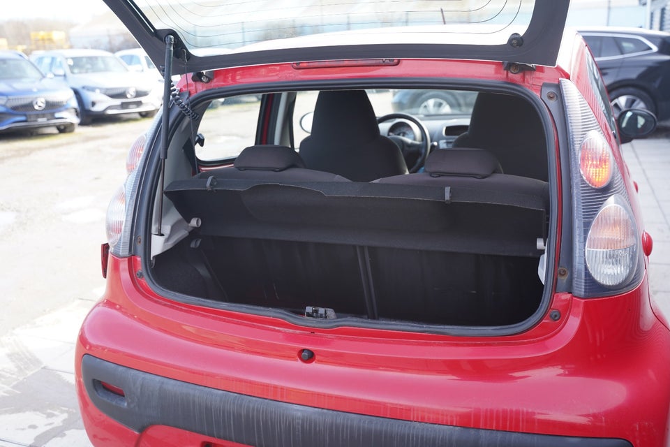 Citroën C1 1,0i  5d