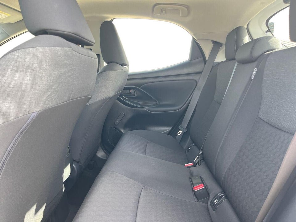 Toyota Yaris 1,5 Hybrid Essential Comfort e-CVT 5d