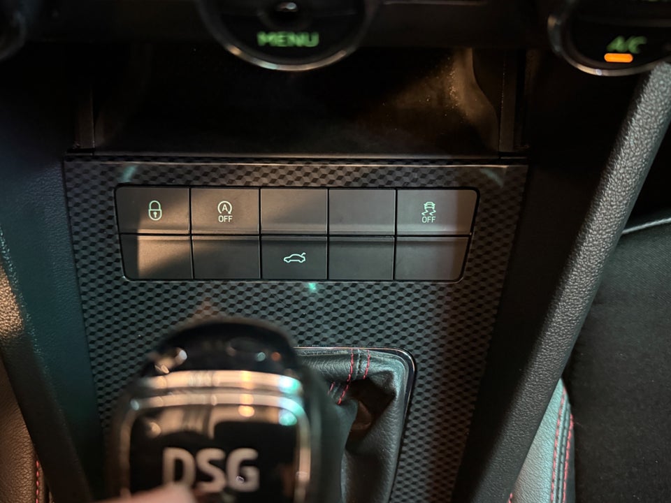 Skoda Octavia 2,0 TSi 220 RS DSG 5d