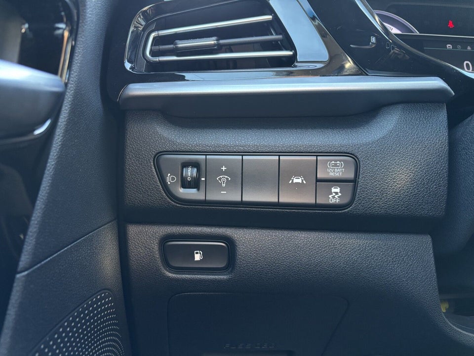 Kia Niro 1,6 HEV Advance DCT 5d