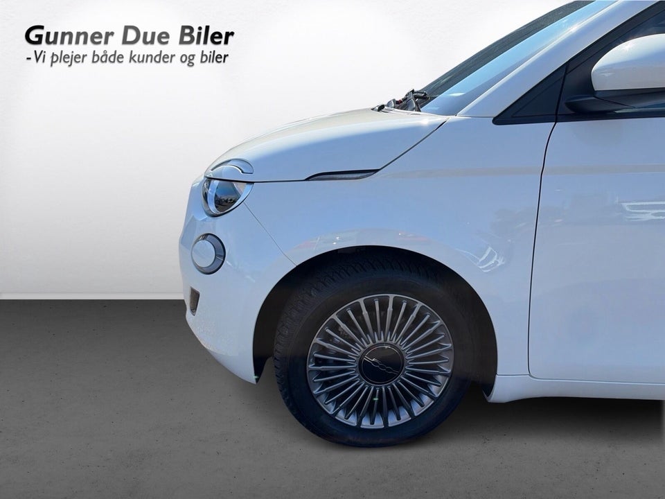 Fiat 500e 42 Icon 3d