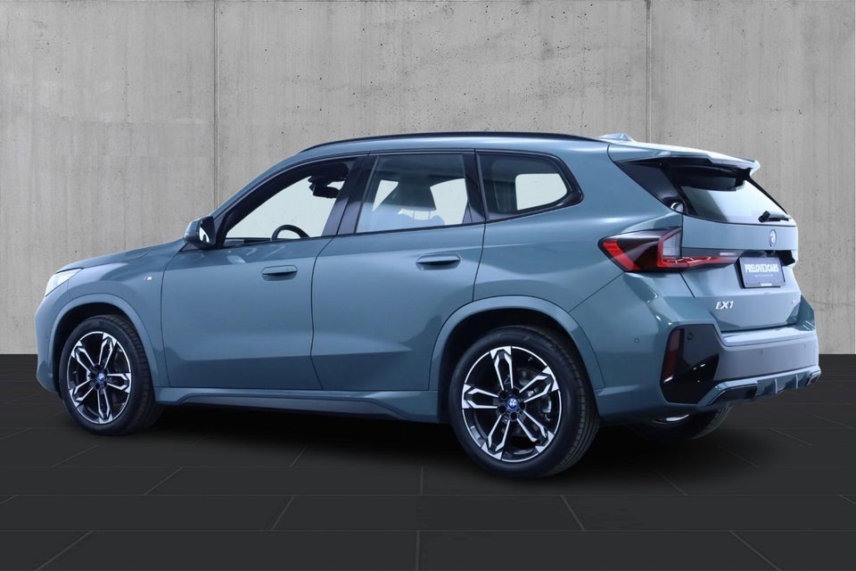 BMW iX1 eDrive20 M-Sport 5d