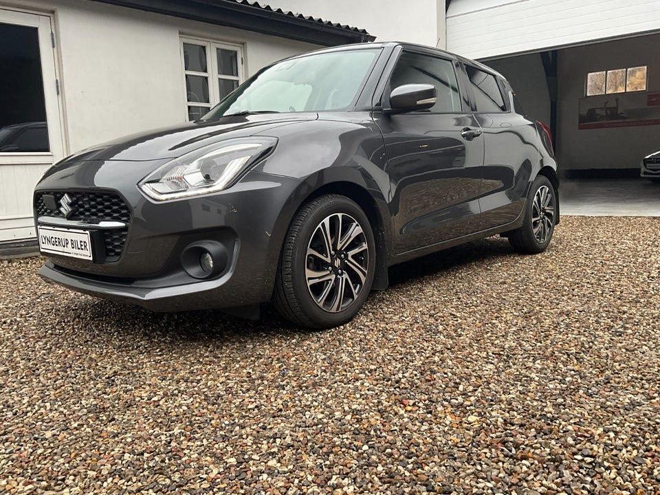 Suzuki Swift 1,2 mHybrid Exclusive CVT 5d