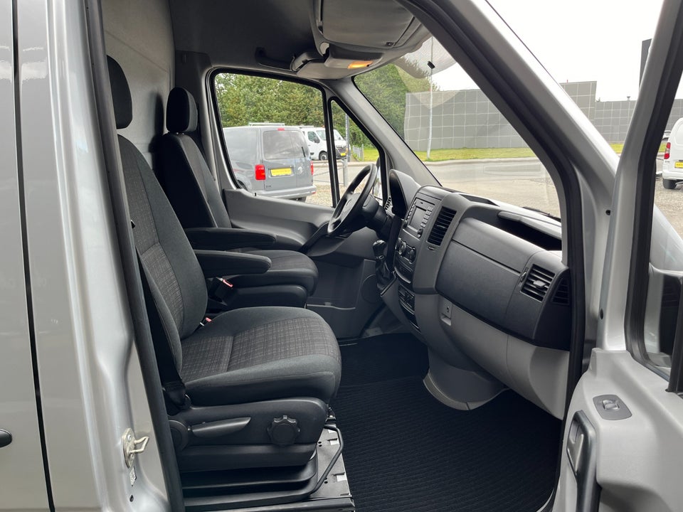 Mercedes Sprinter 319 3,0 CDi R2 Kassevogn aut. 6d