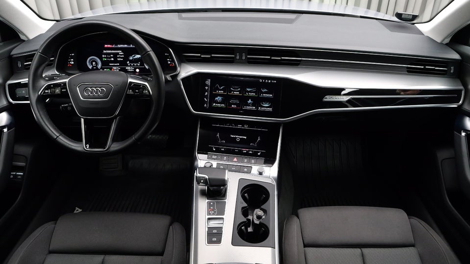 Audi A6 50 TFSi e Sport quattro S-tr. 4d