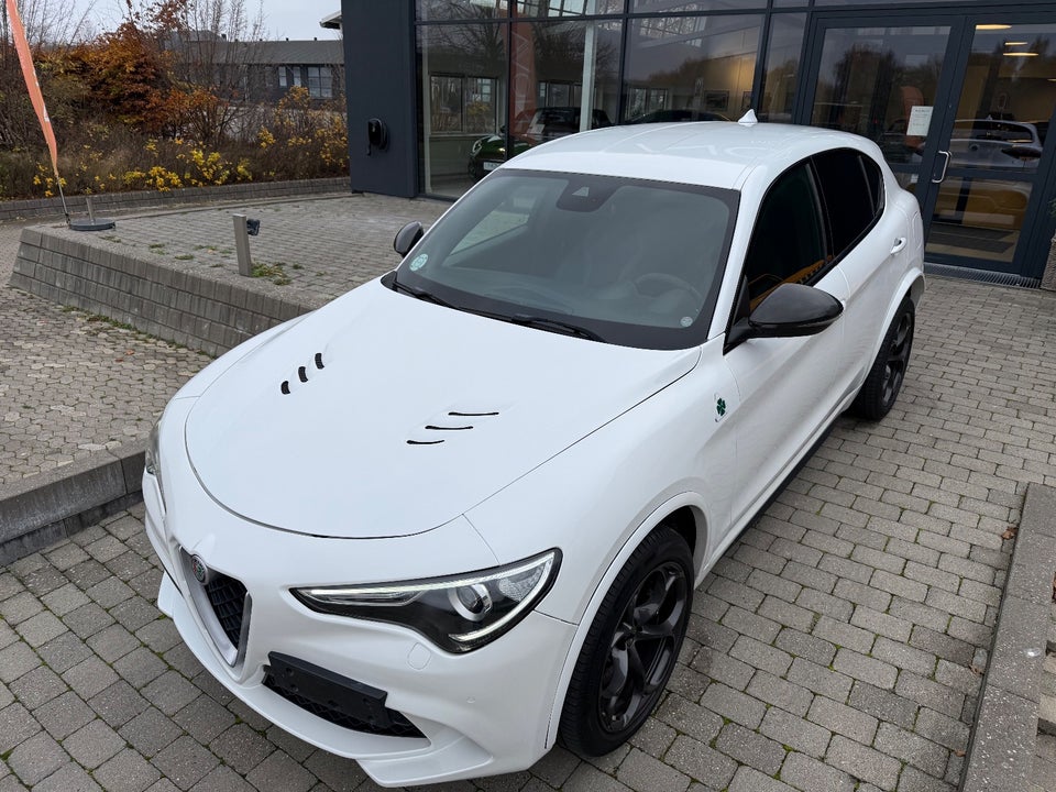 Alfa Romeo Stelvio 2,9 V6 Quadrifoglio aut. Q4 5d