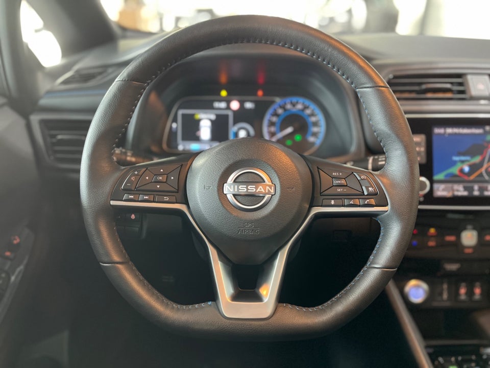 Nissan Leaf 59 e+ N-Connecta 5d