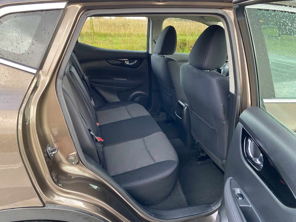 Nissan Qashqai 1,2 Dig-T 115 Acenta 5d