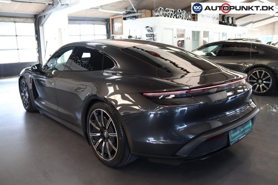 Porsche Taycan 4S Performance+ 4d
