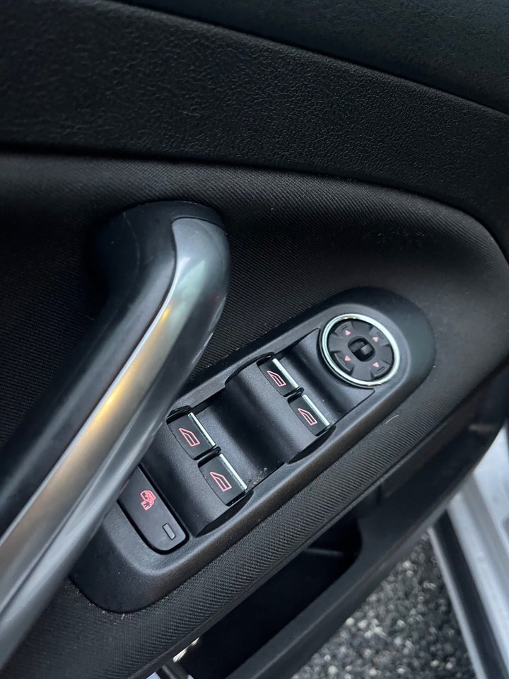 Ford Mondeo 2,2 TDCi 200 Titanium stc. aut. 5d