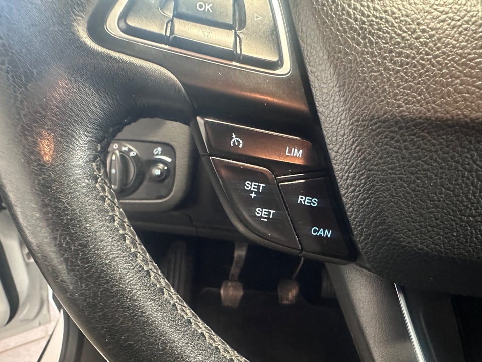 Ford C-MAX 1,5 TDCi 120 Business Van 5d