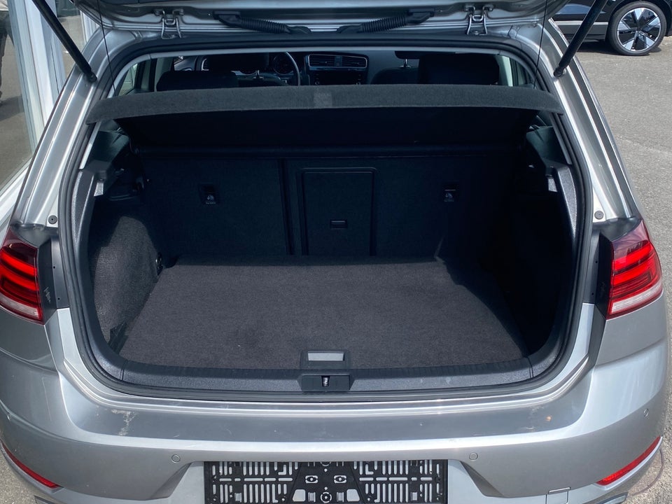 VW Golf VII 1,5 TSi 150 Comfortline DSG 5d