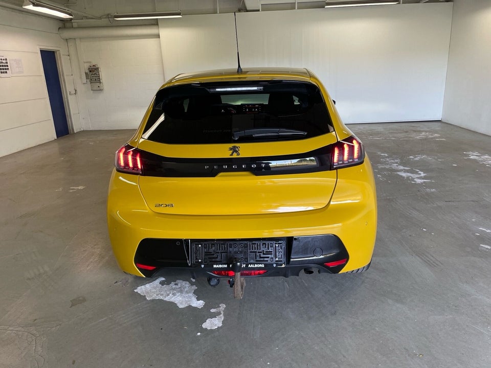 Peugeot 208 1,2 PureTech 100 Allure EAT8 5d